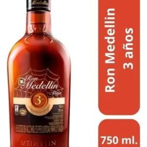 Ron Medellin 3 años Botella De 750ML